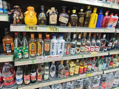 光瓶酒走紅市場背后，牛欄山為何失速？酒類經(jīng)營新變局探析